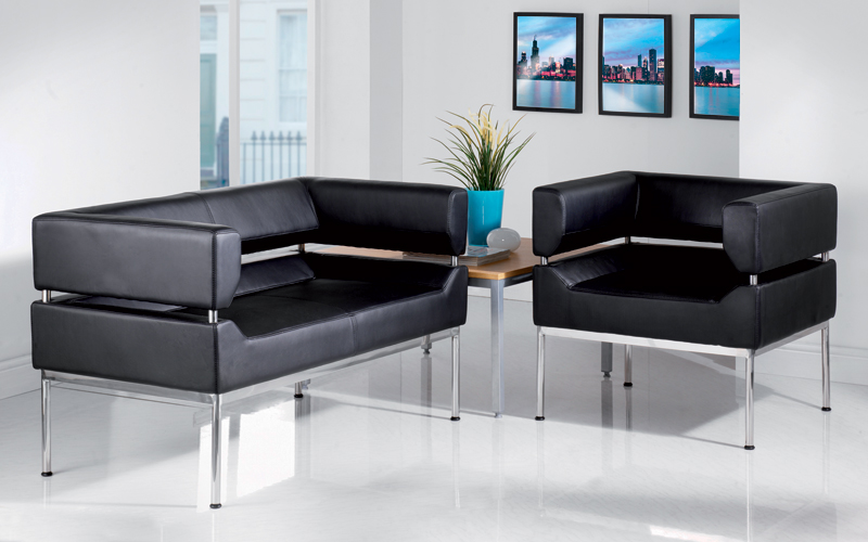 Benotto 1 seat Black Faux leather Curved frame Sofa